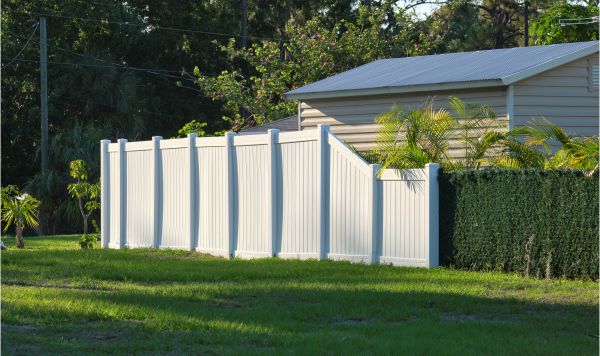 Why Choose Professional Vinyl Fence Installers