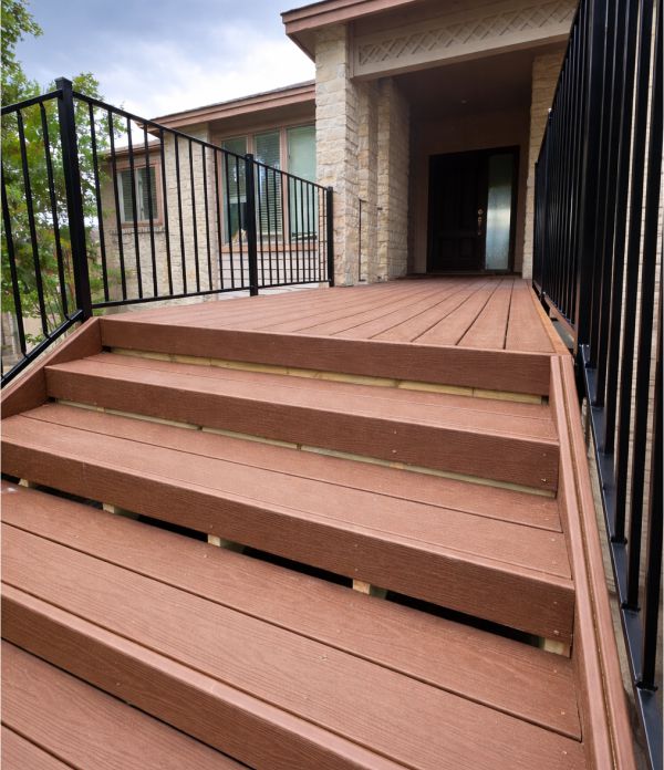 Why Choose Composite Decking for Your Central Texas Home
